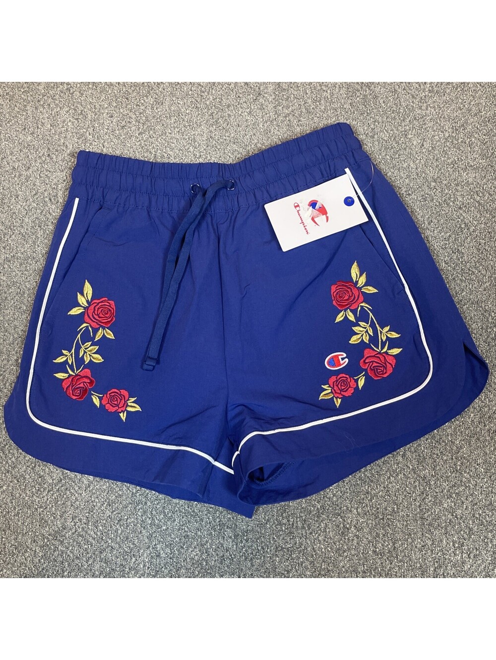 Rose Embroidery Shorts |  Champion Size XS